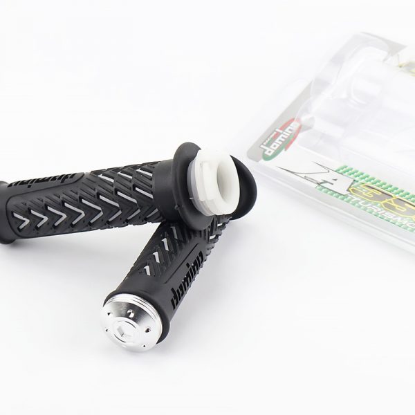 Грипсы руля DOMINO B/G